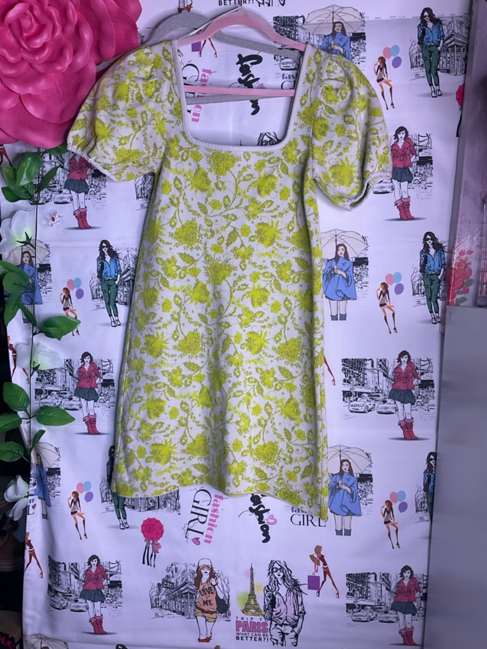 Green Floral Puff-Sleeve Dress - Comfortable Everyday Style